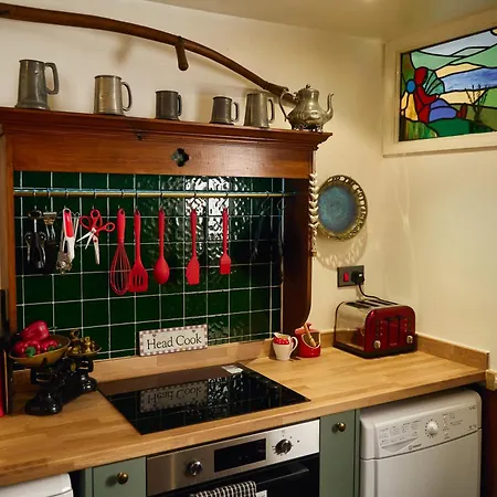 Cozy & Charming Countryside In Ullswater *